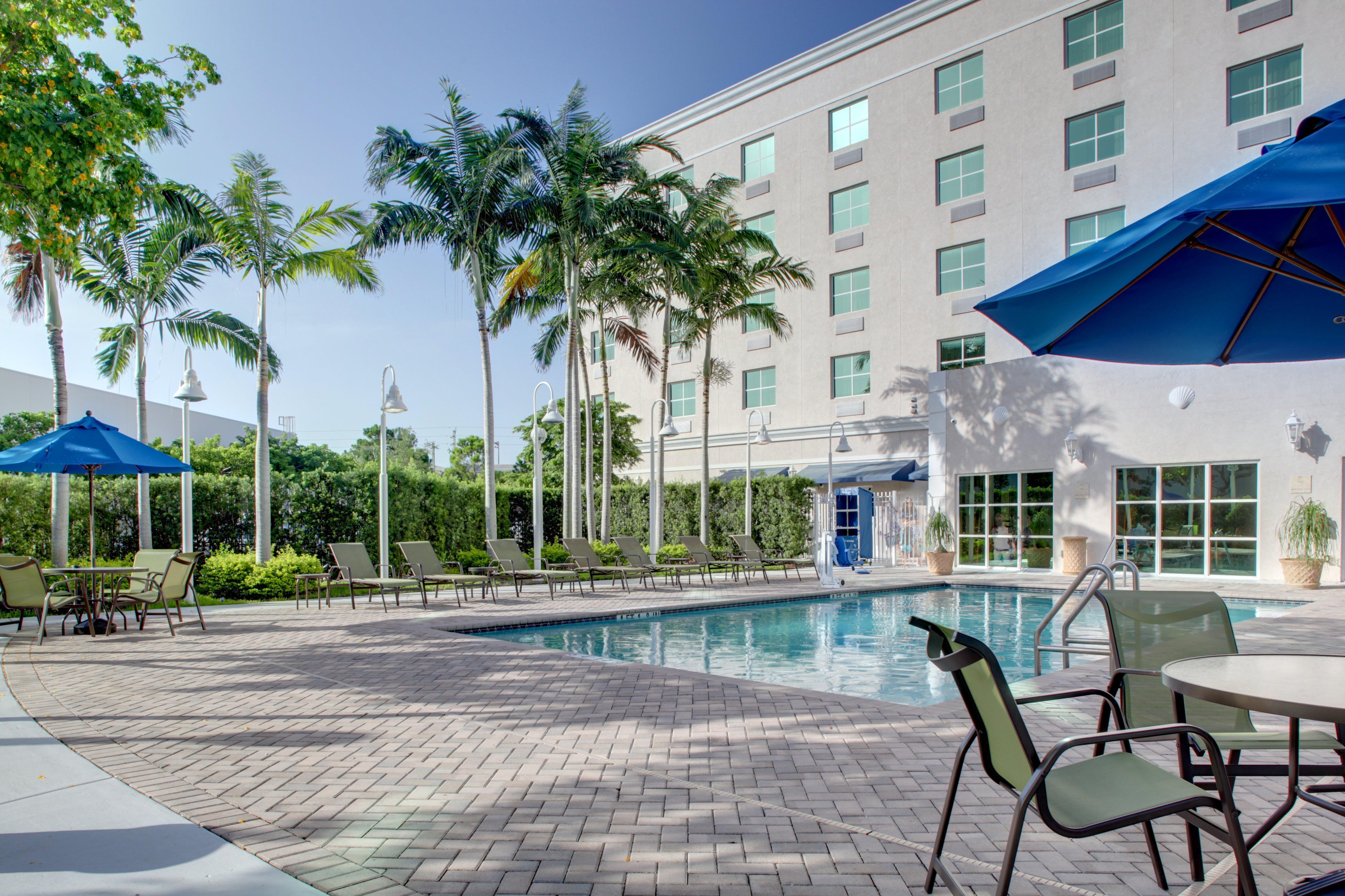 Holiday Inn Express & Suites Miami Kendall By Ihg Country Walk Esterno foto