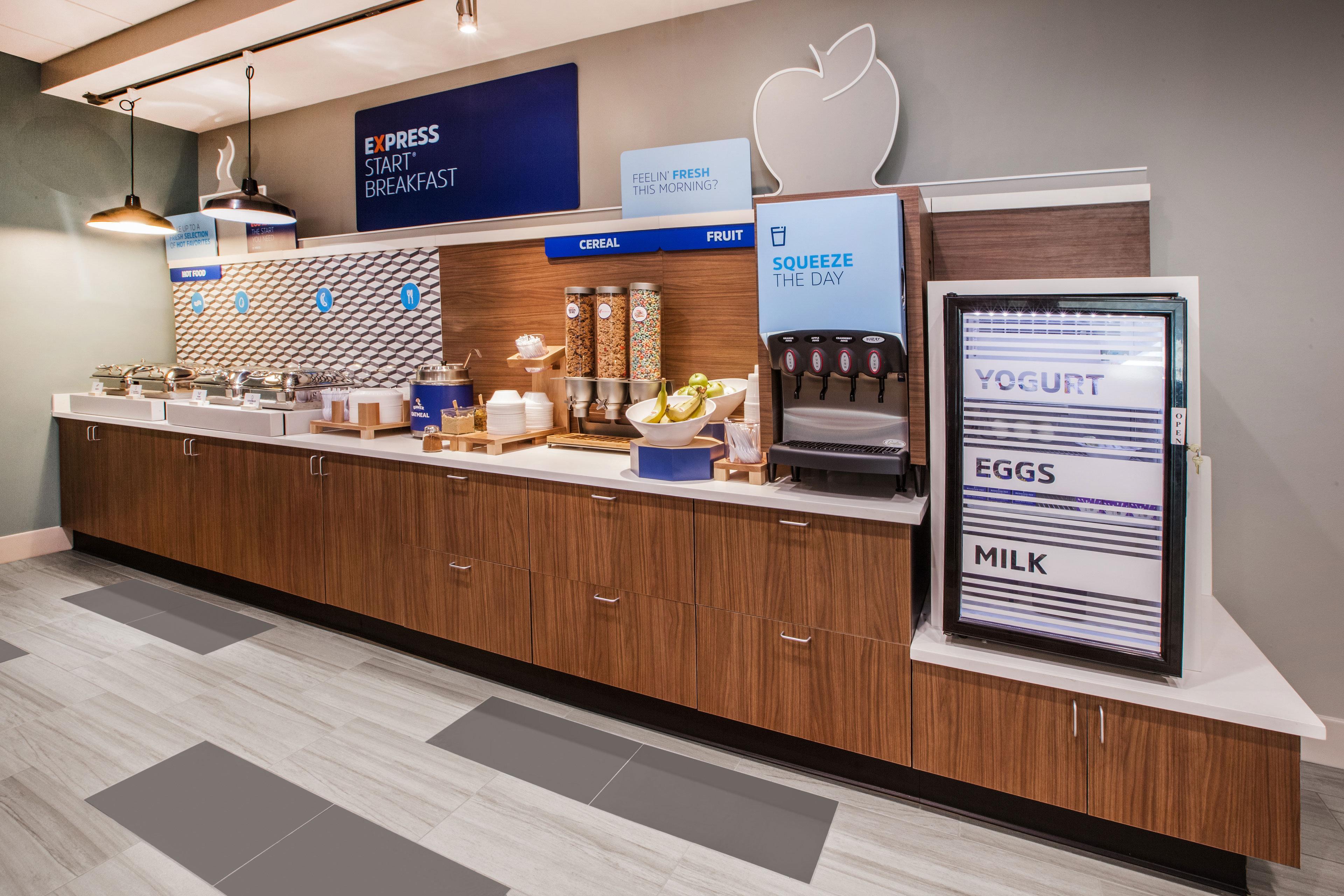 Holiday Inn Express & Suites Miami Kendall By Ihg Country Walk Esterno foto